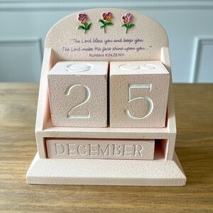 DAYSPRING Perpetual Desktop Calendar Wooden Pink Christian Numbers Prayer